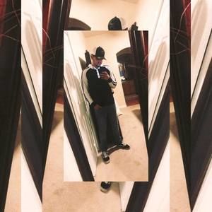 Meet your Posher, Mikey